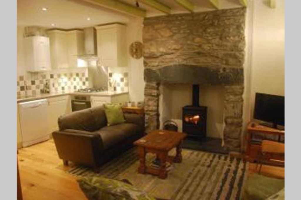 Moelwyn Cottage Blaenau Ffestiniog Exterior photo