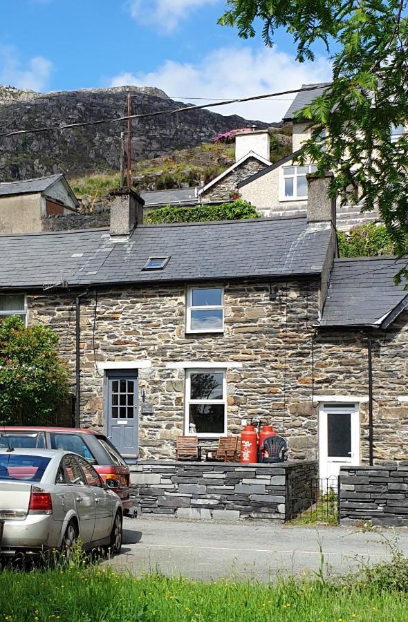 Moelwyn Cottage Blaenau Ffestiniog Exterior photo